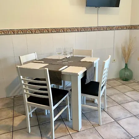 Lejlighed Turisticos Casa Sandra *