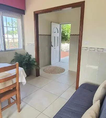 아파트 Turisticos Casa Sandra *